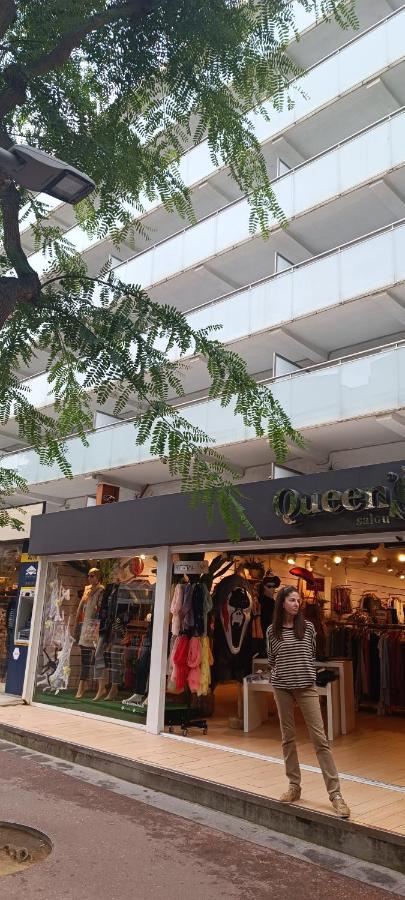 Chez Chantal 3 Chambres Au Centre Touristique De Salou Avec Garage 외부 사진