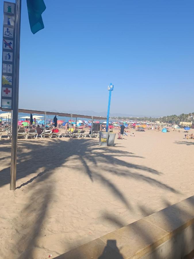 Chez Chantal 3 Chambres Au Centre Touristique De Salou Avec Garage 외부 사진