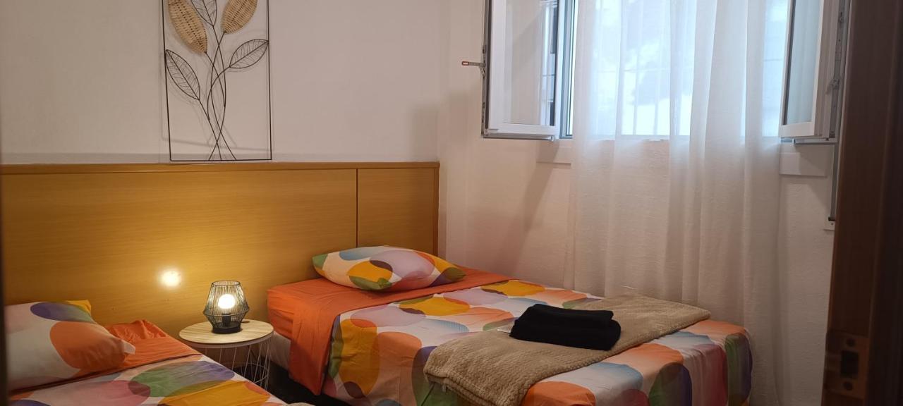 Chez Chantal 3 Chambres Au Centre Touristique De Salou Avec Garage 외부 사진