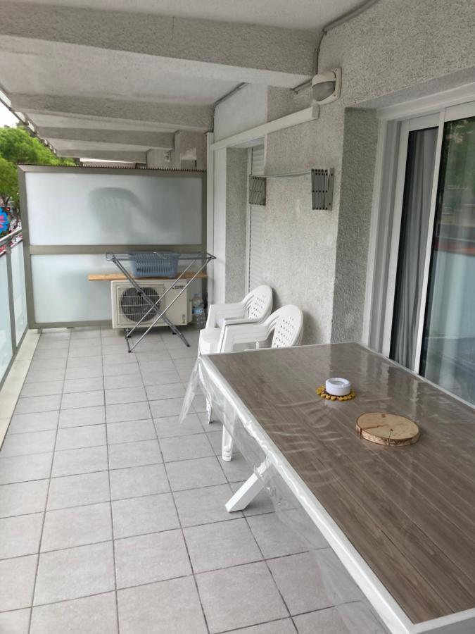 Chez Chantal 3 Chambres Au Centre Touristique De Salou Avec Garage 외부 사진
