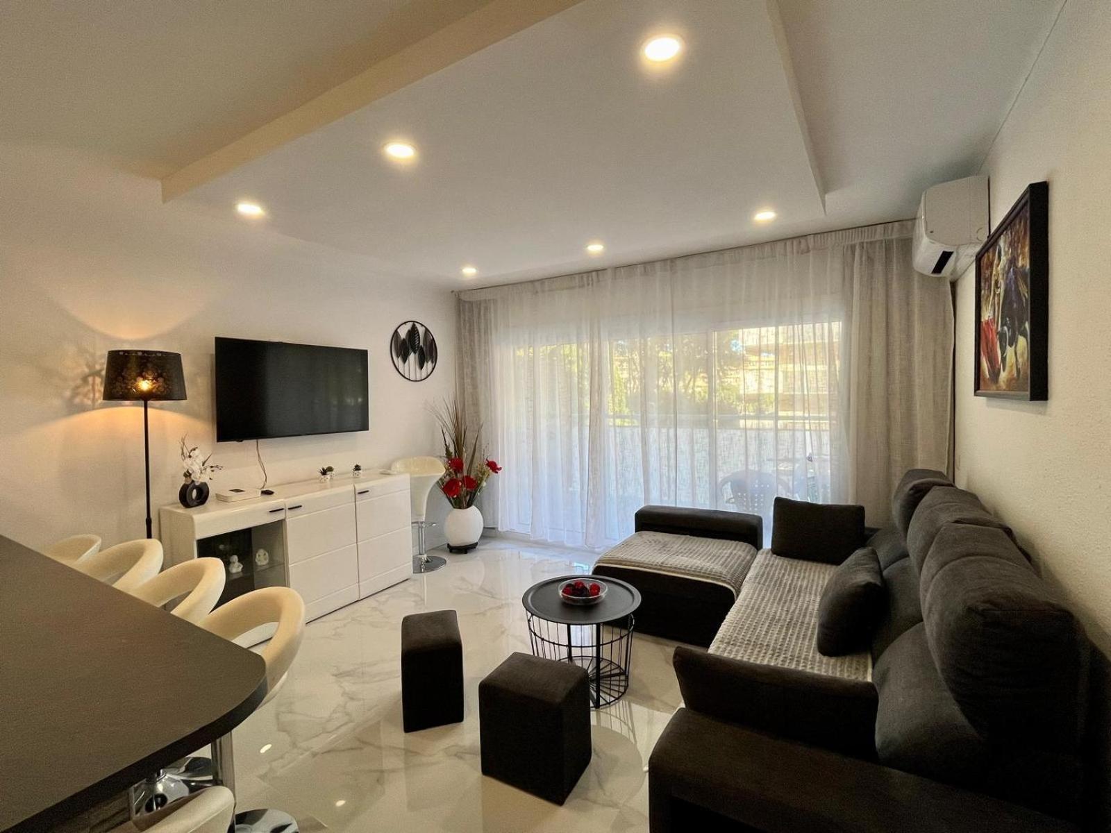 Chez Chantal 3 Chambres Au Centre Touristique De Salou Avec Garage 외부 사진