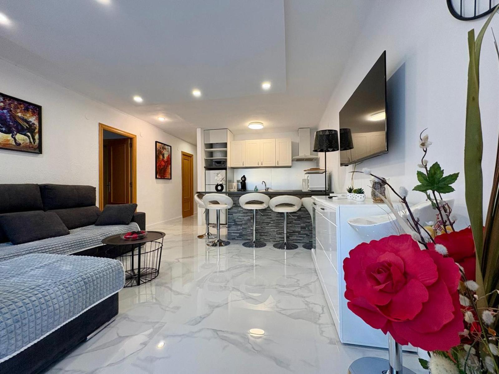 Chez Chantal 3 Chambres Au Centre Touristique De Salou Avec Garage 외부 사진
